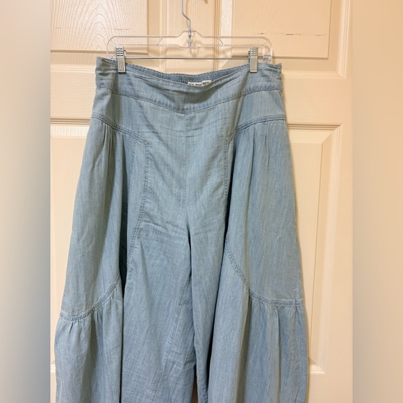 Free People Dawn On Me Wide Leg Pull On Lightweight Jeans Large - Picture 3 of 9